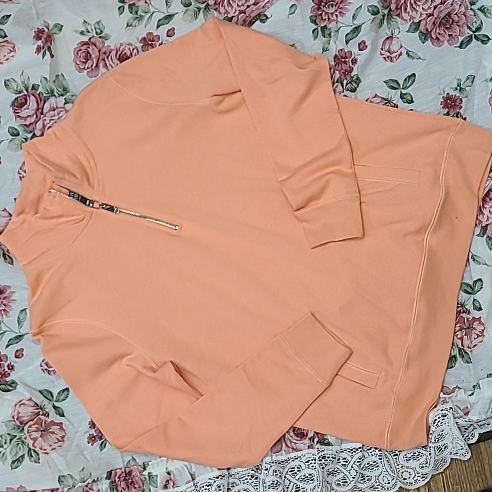 COPY - Beautiful large zip up peach pull over
